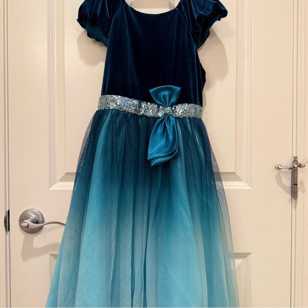 Big Girl’s Party/ Event / birthday Dress Size: 12 All Seasons Color: Green